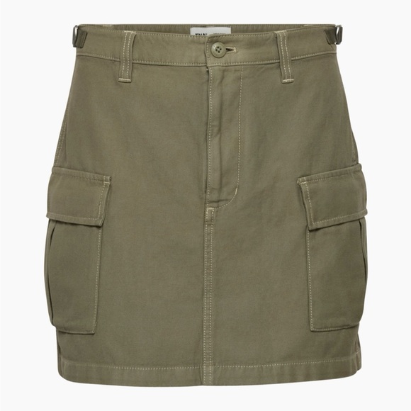 TNA micro cargo skirt in size 2 army green ๐๐ NEVER WORN - Picture 1 of 5